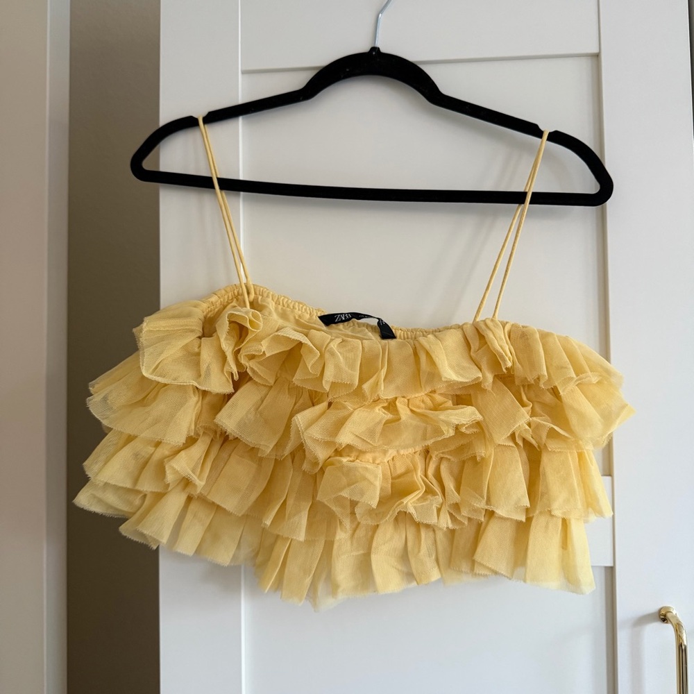 Zara Yellow Ruffle Crop Top, Size: M, Worn Once
